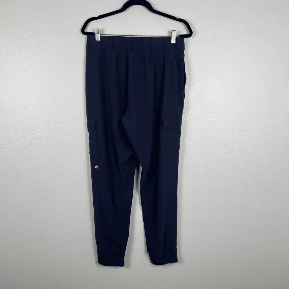 Lululemon‎ Women's Joggers Blue